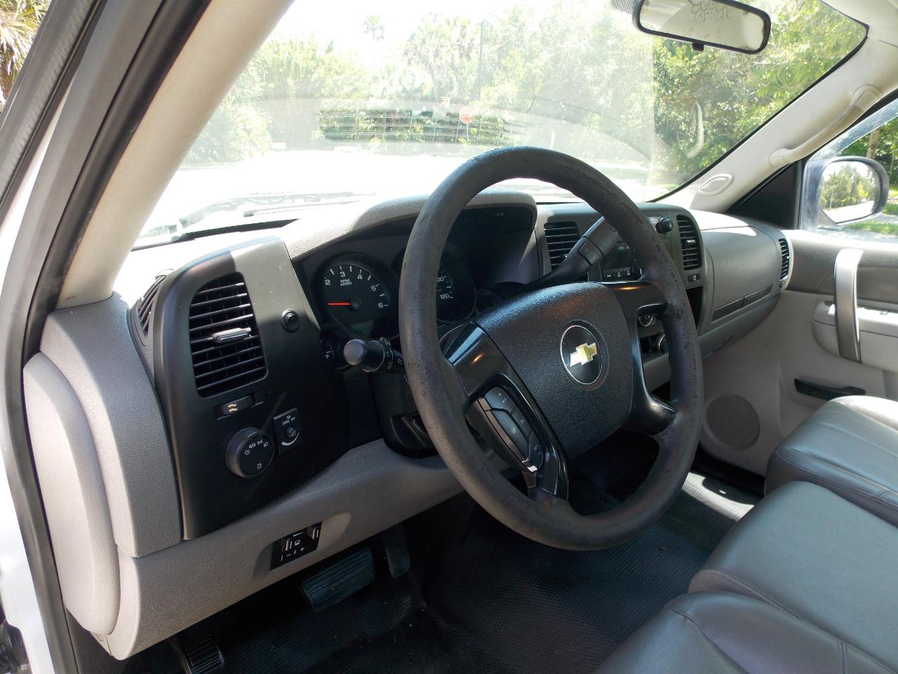 chevrolet silverado 1500 2013 1GCNCPE03DZ178159 image chevrolet silverado 1500 2013 1GCNCPE03DZ178159 image